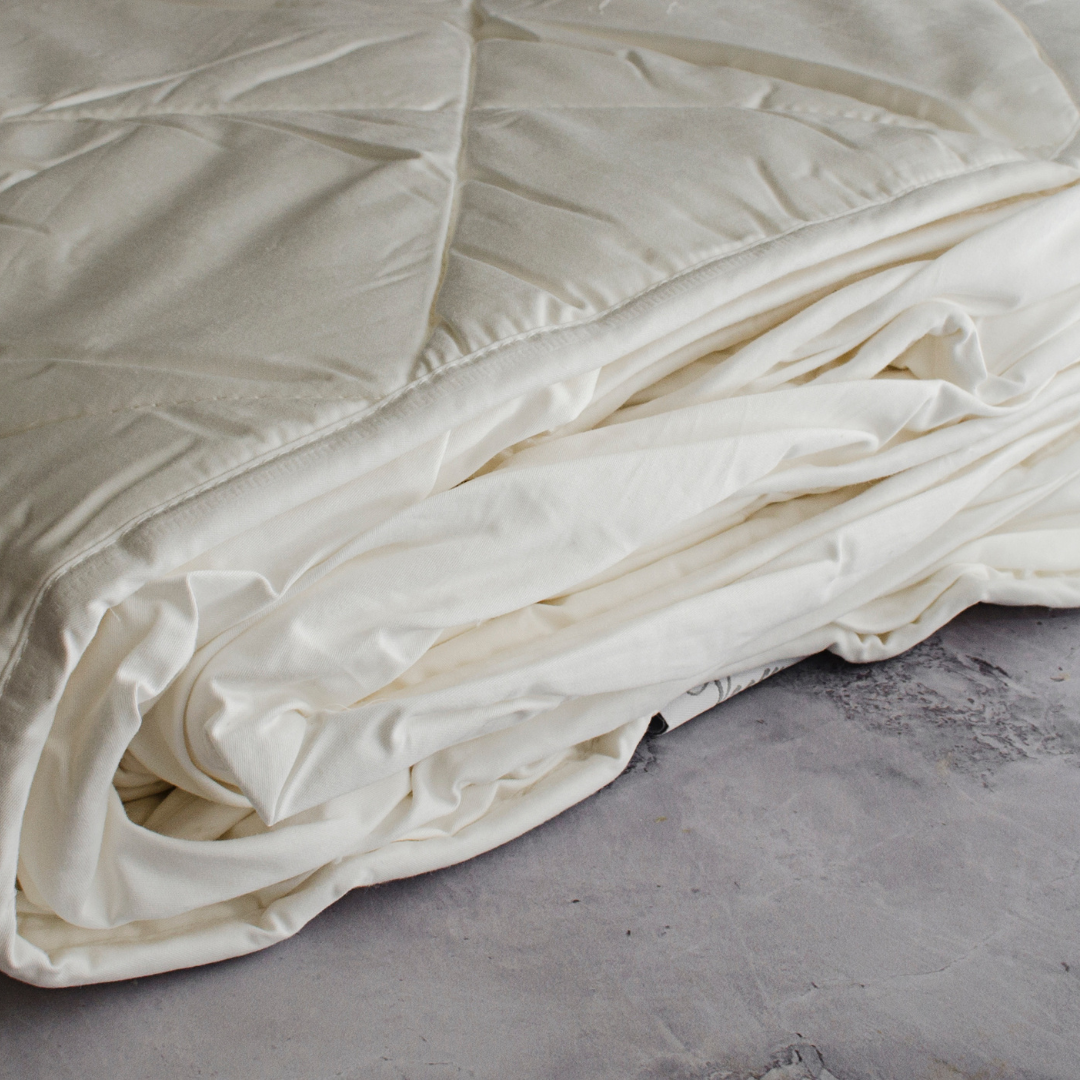 TOPPER DE CAMA DE SEDA DE FUELLE ALTO