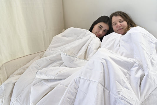 Edredón: cómo elegir el indicado para tu dormitorio (y por qué la calidad del relleno lo cambia todo)