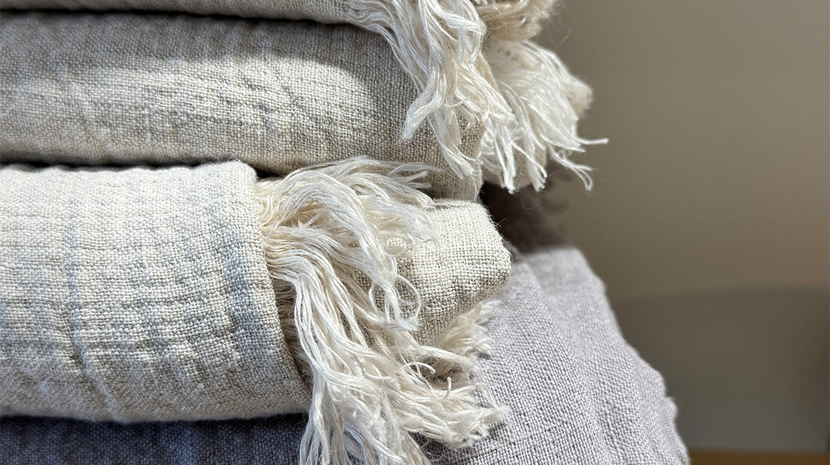 Textiles naturales: por qué el lino y el bambú son ideales para tu hogar