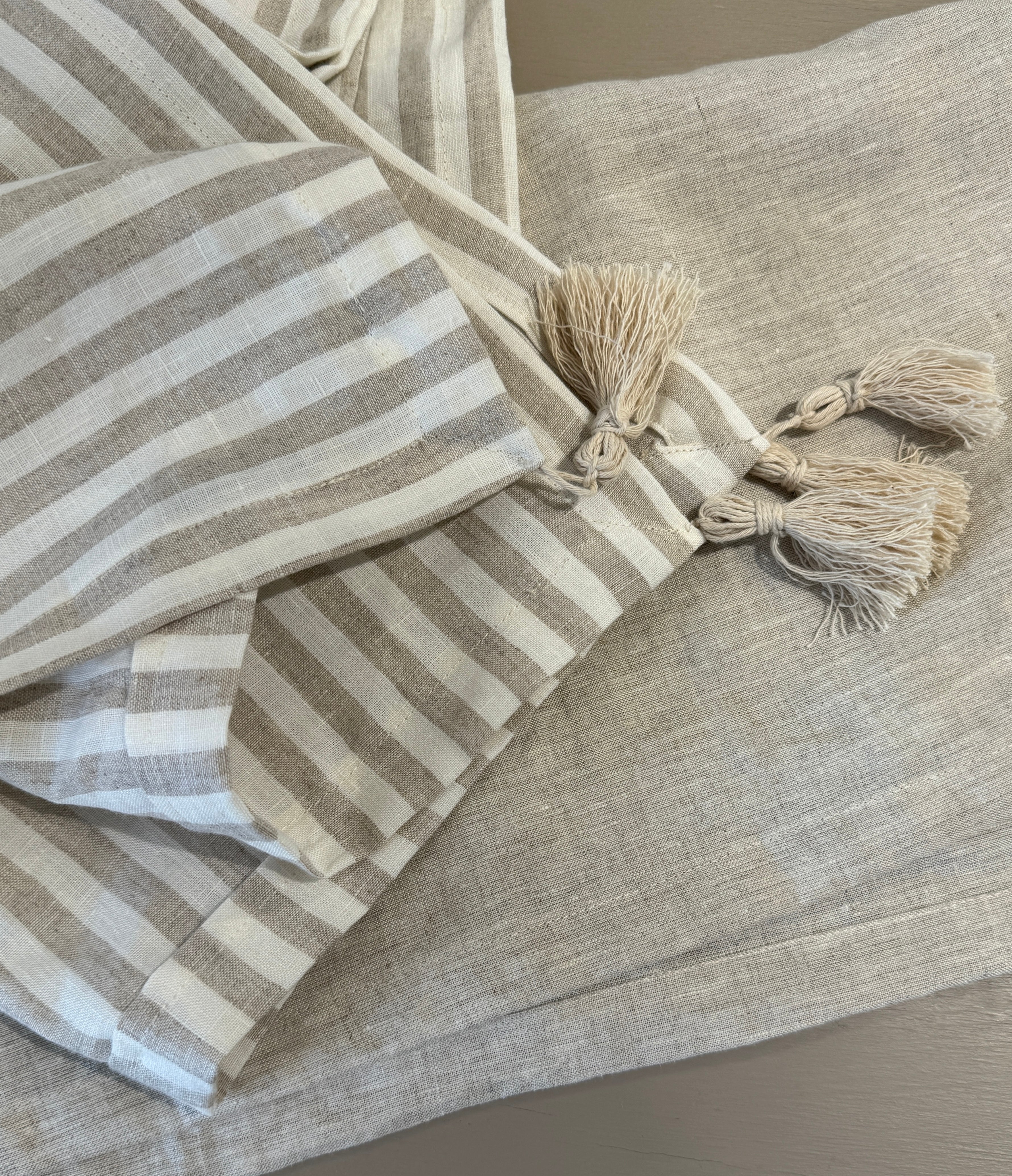 CAMINO DE MESA MODELO SOPHIE