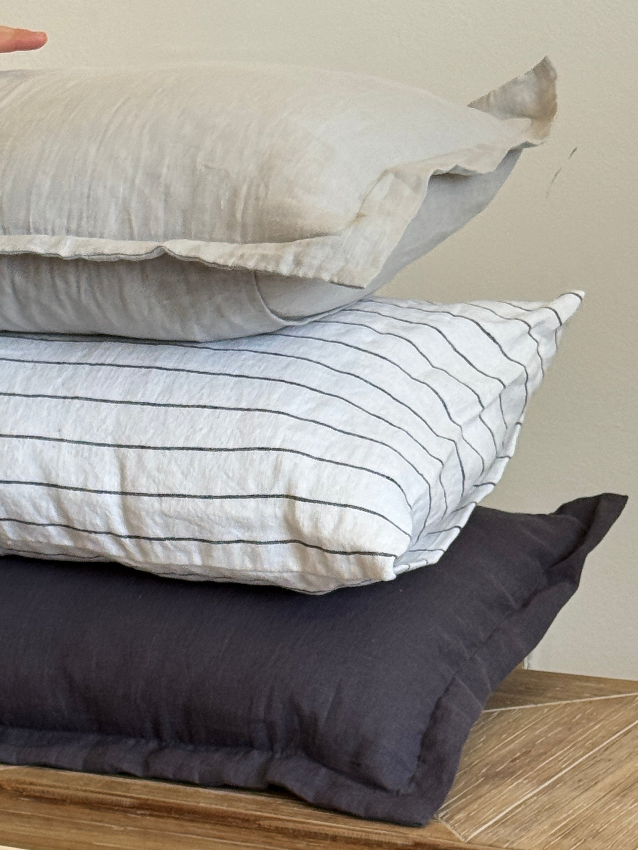 COJIN LINO GRUESO ARTEMISA 90X40