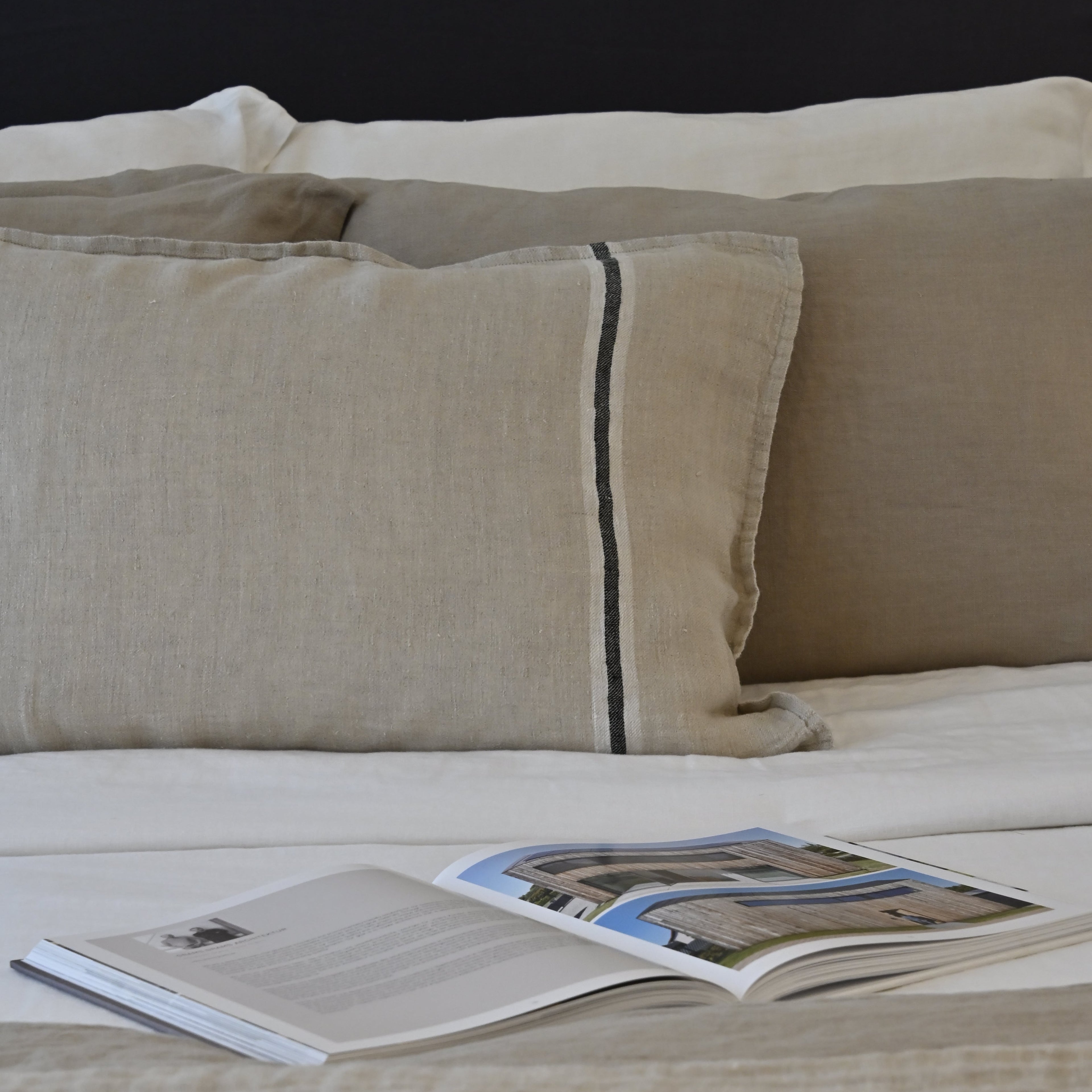 COJIN LISTADO CON PESPUNTE