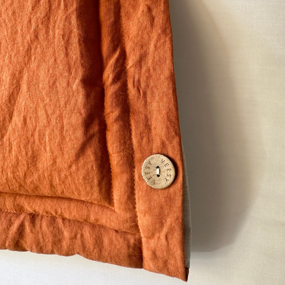 PIECERA LINO ACOLCHADA CAMEL