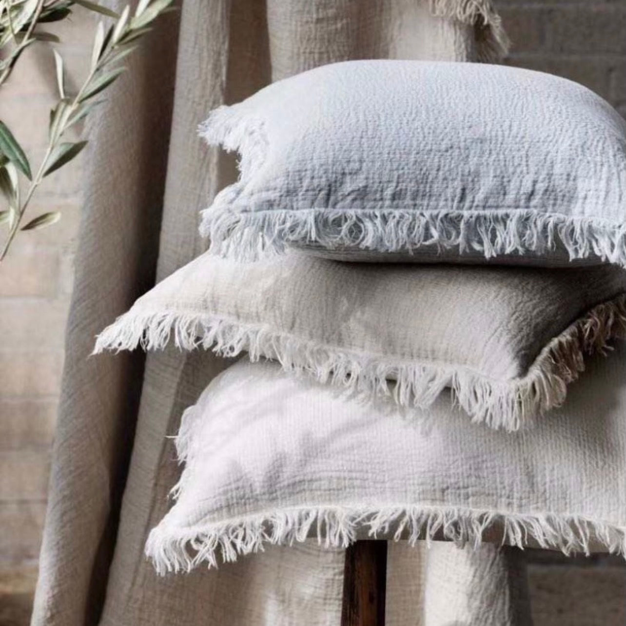 COJÍN AURA LINO GRUESO 50X50 cm