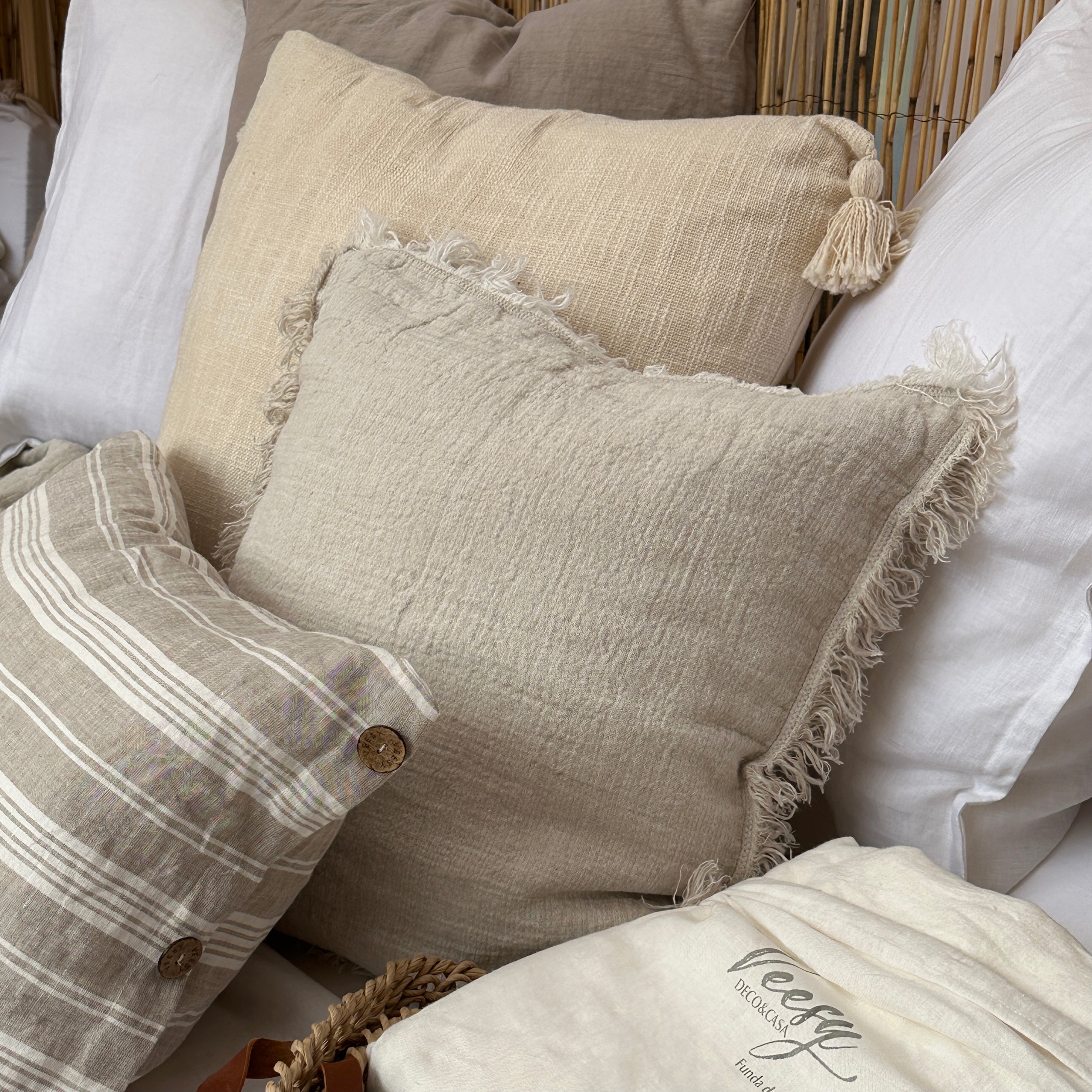 COJÍN AURA LINO GRUESO 50X50 cm