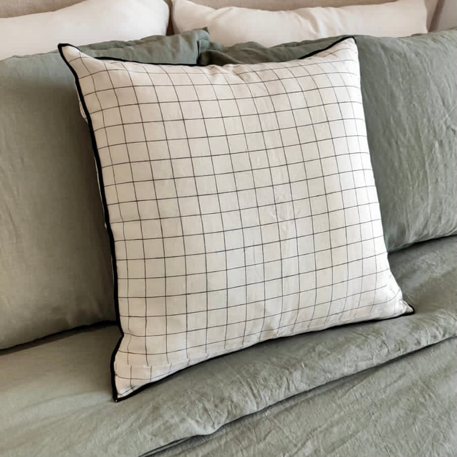 FUNDA COJÍN DE LINO CUADRILLE 50X50 cm