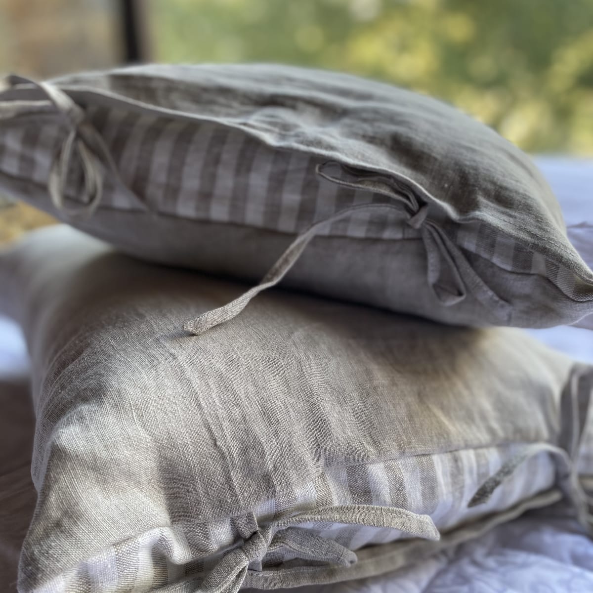 COJÍN LINO HERA 60X40 cm