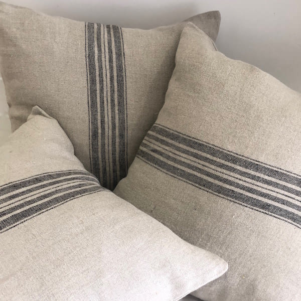 COJÍN LISTADO 40X40 cm