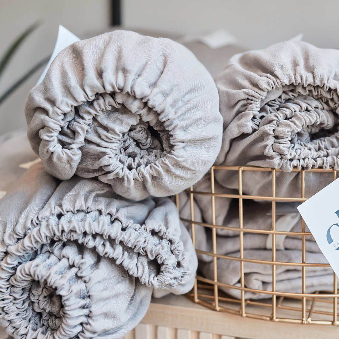 CUBRE BOX SPRING GRIS PERLA