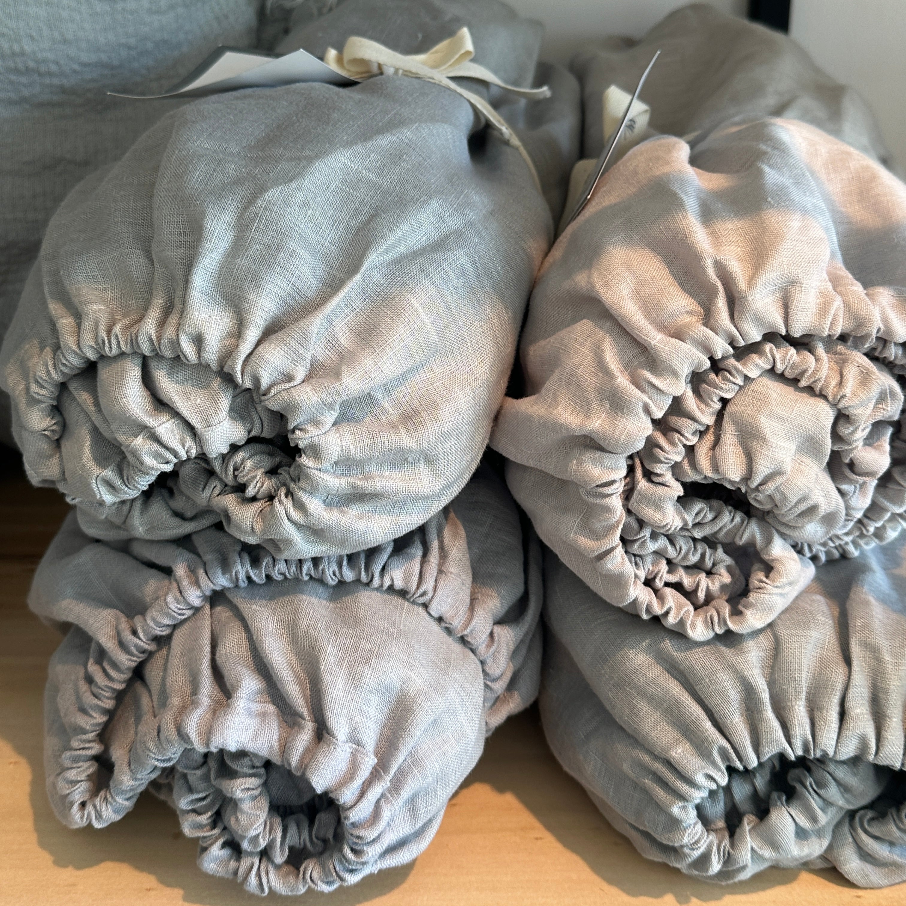 CUBRE BOX SPRING GRIS PERLA