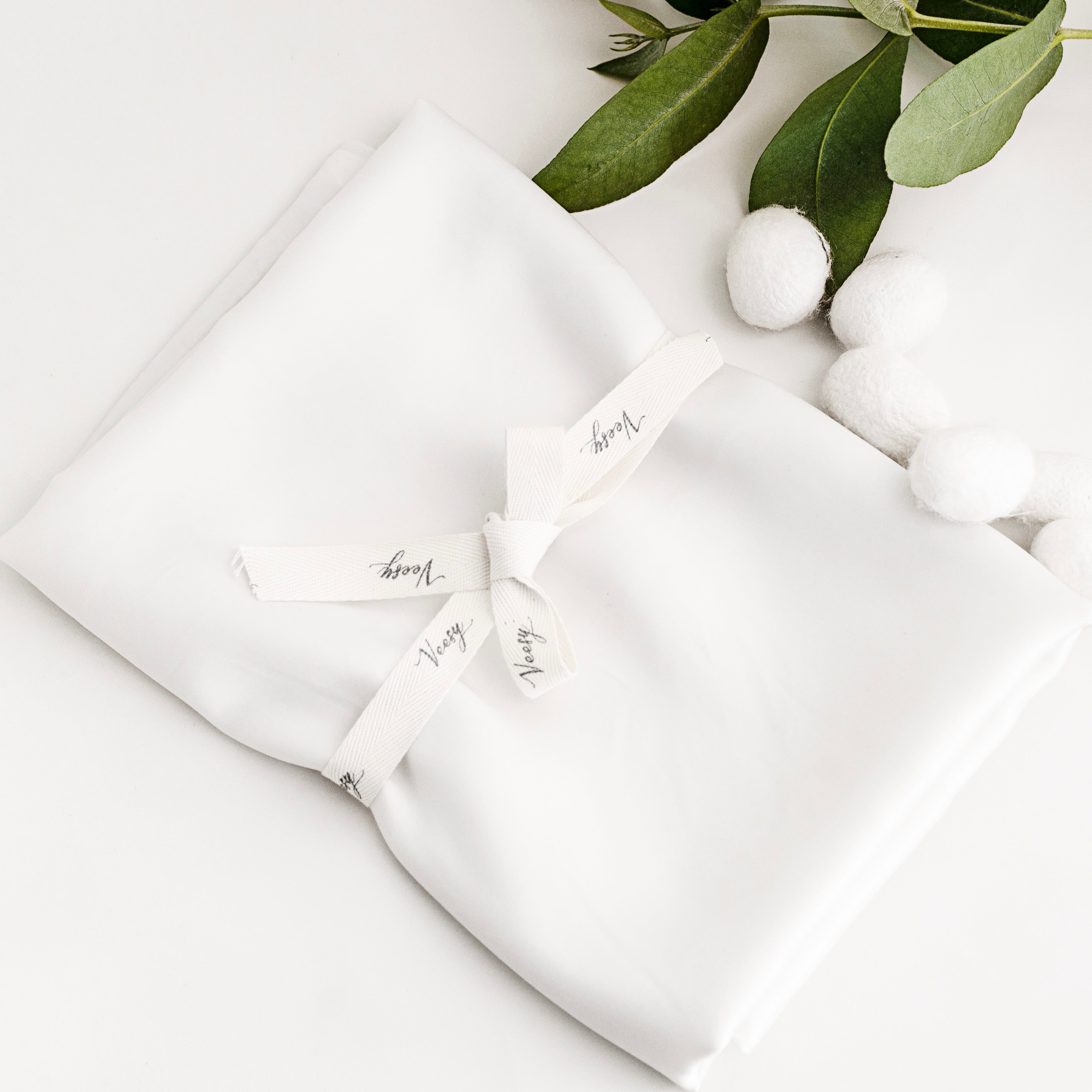 FUNDA DE ALMOHADA DE SEDA NATURAL BLANCO - EDICIÓN LIMITADA