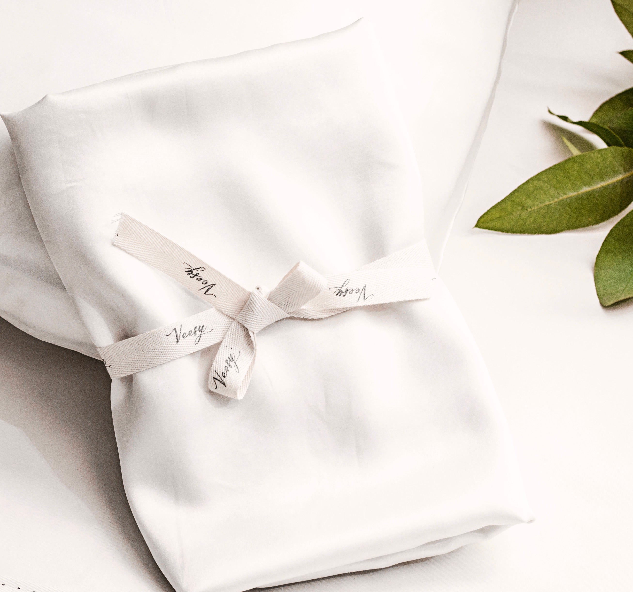 FUNDA DE ALMOHADA DE SEDA NATURAL BLANCO - EDICIÓN LIMITADA