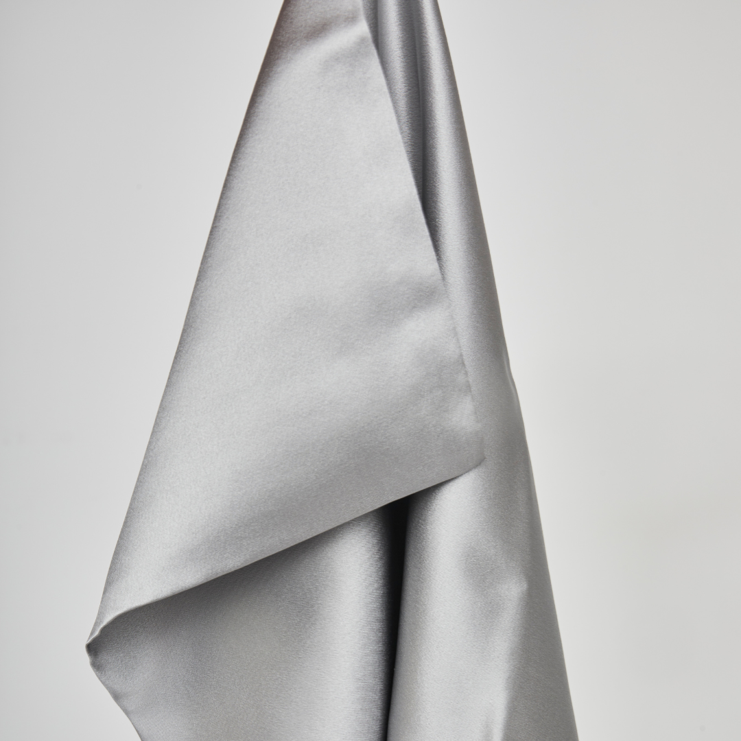 FUNDA DE ALMOHADA DE SEDA NATURAL GRIS - EDICIÓN LIMITADA