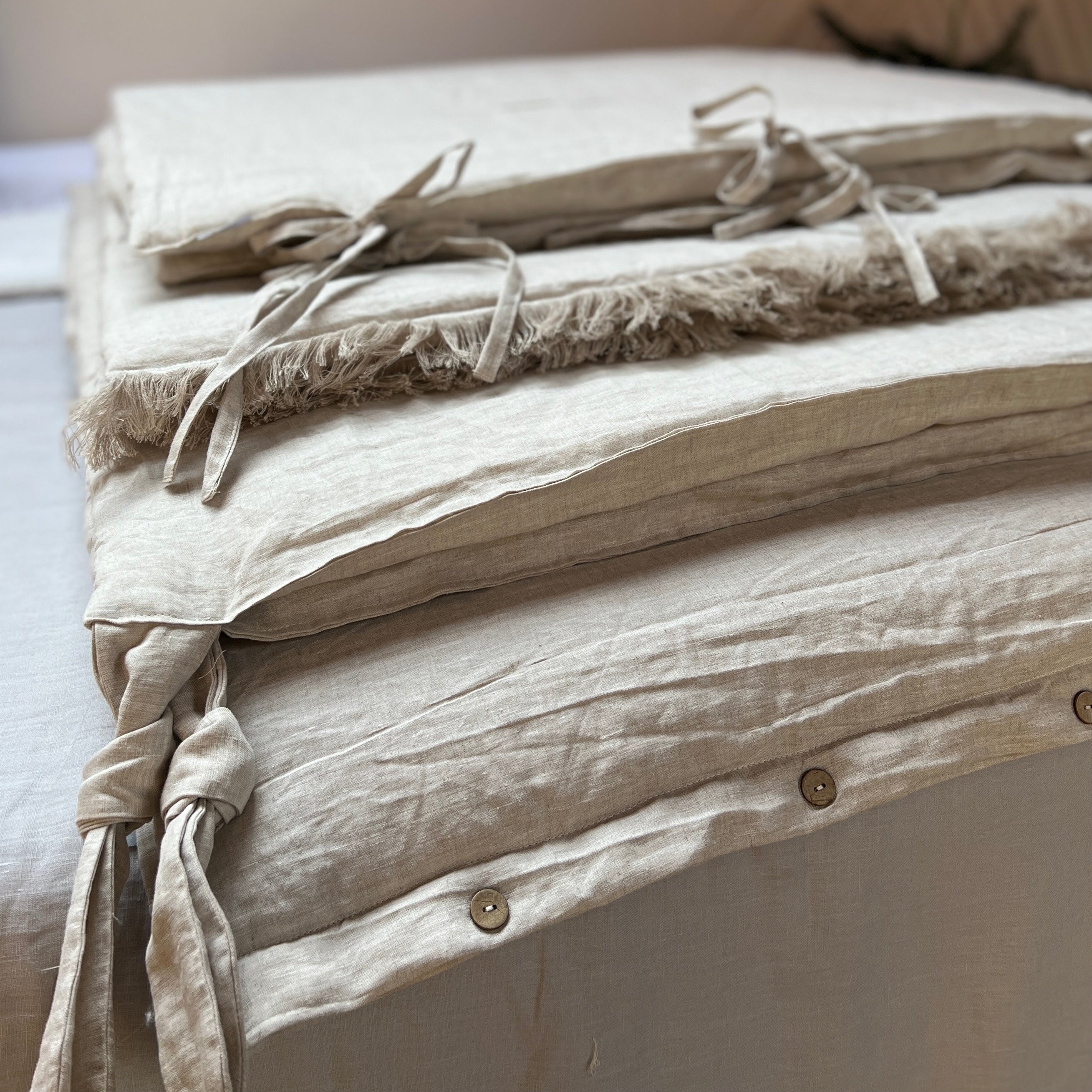 PIECERA LINO ACOLCHADA ARENA