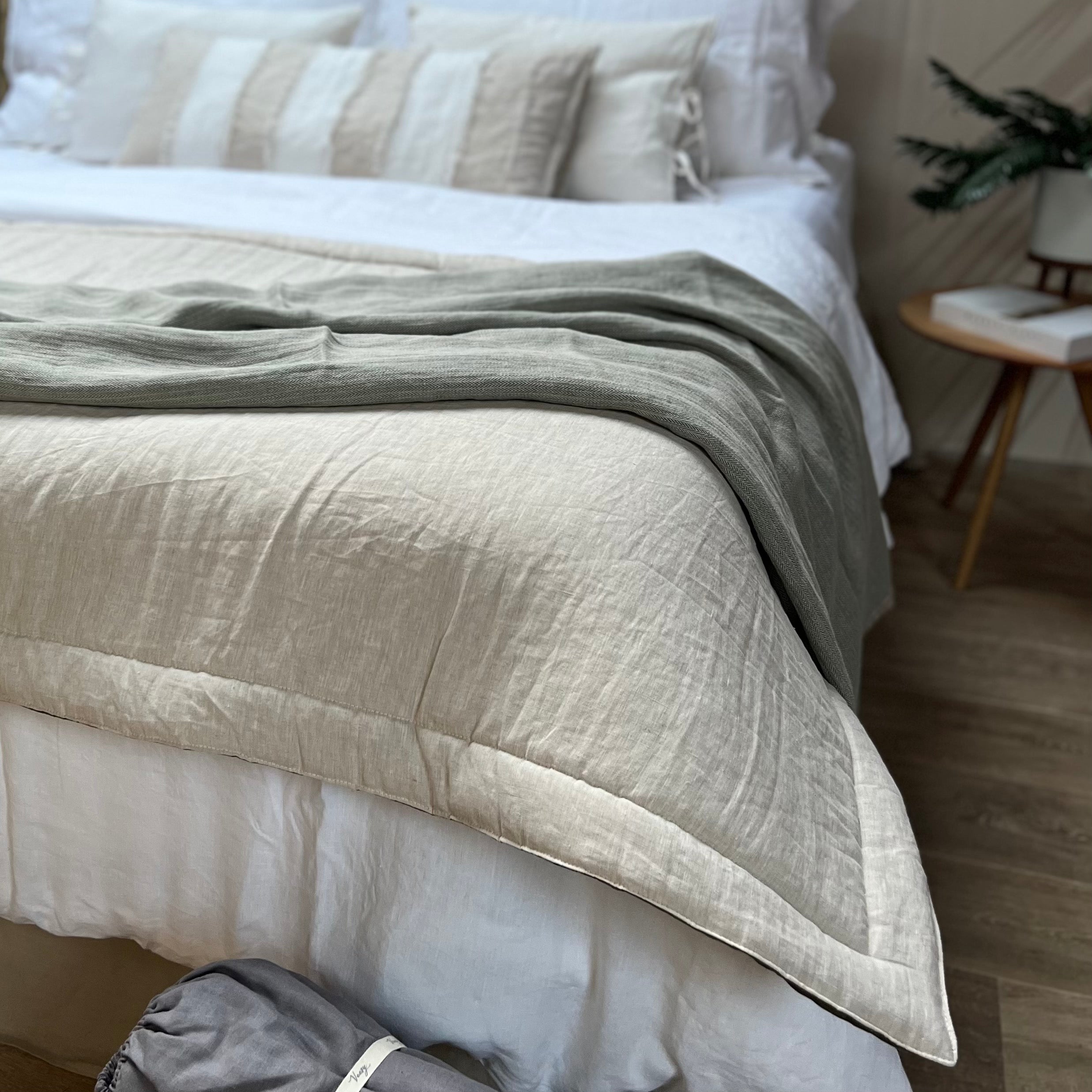 PIECERA LINO ACOLCHADA ARENA