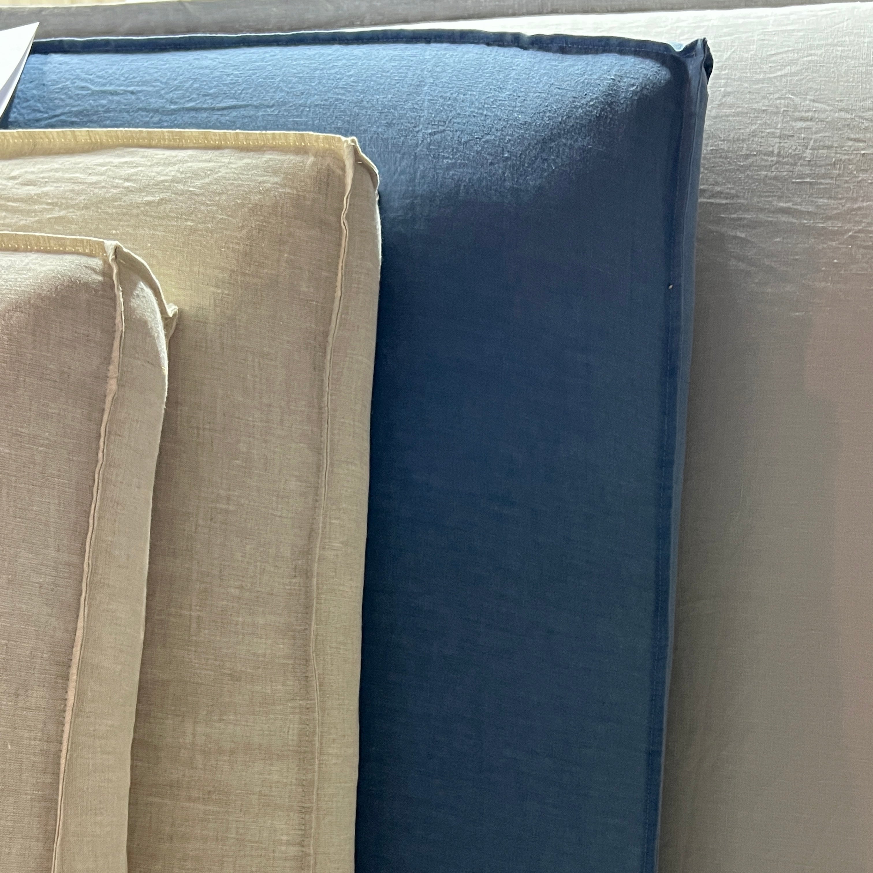 RESPALDO CON FUNDA DE LINO INTERCAMBIABLE MODELO FUELLE